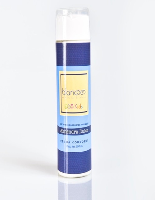 Crema para rostro y cuerpo recomendada para humectar día y noche Blancoco Kids para todo tipo piel