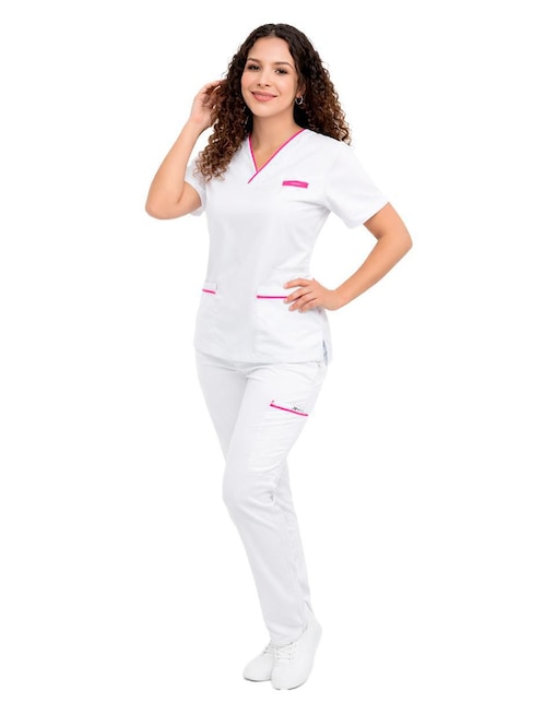 Pijama quirúrgica estilo relajado para mujer 1