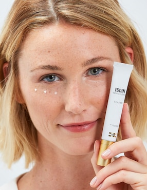 Crema para contorno de ojos recomendada para desinflamar y relajar día y noche Isdin para todo tipo de piel