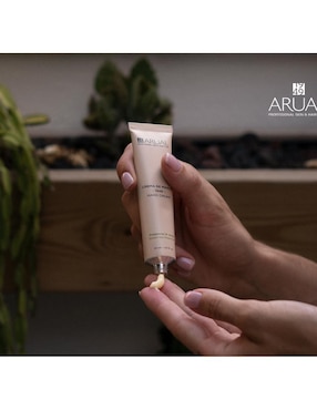 Crema para manos recomendada para hidratar día y noche Arual para todo tipo piel