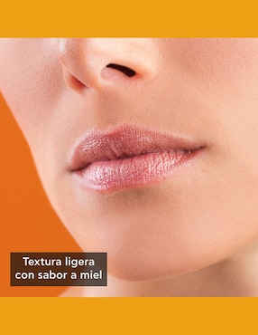 Pomada Lip care Apivita de 4.4 g