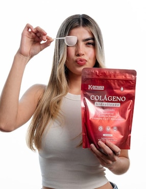 Colágeno Hidrolizado Kamusa con Péptidos de Colágeno Hidrolizado Bovino y Marino I II y III, Caldo de Hueso, Resveratrol y Vitamina C y E sabor berry de 300 g