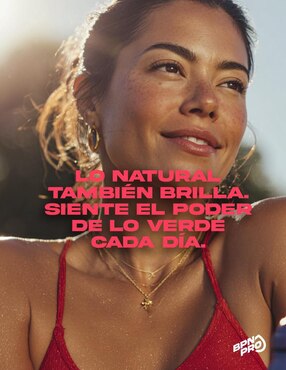 Suplemento alimenticio Green Glow BPN PRO con vitaminas y minerales sabor frutos rojos de 150 g