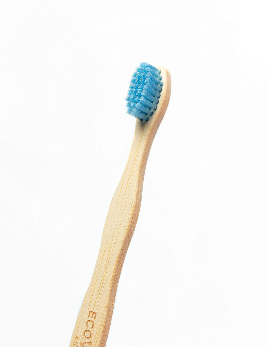 Cepillo de dientes Infantil 9