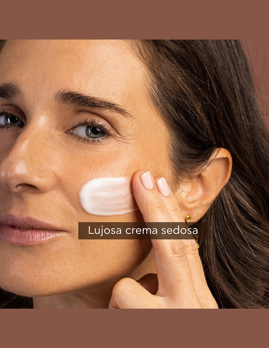Crema facial recomendada para revitalizar día y noche para todo tipo piel 7