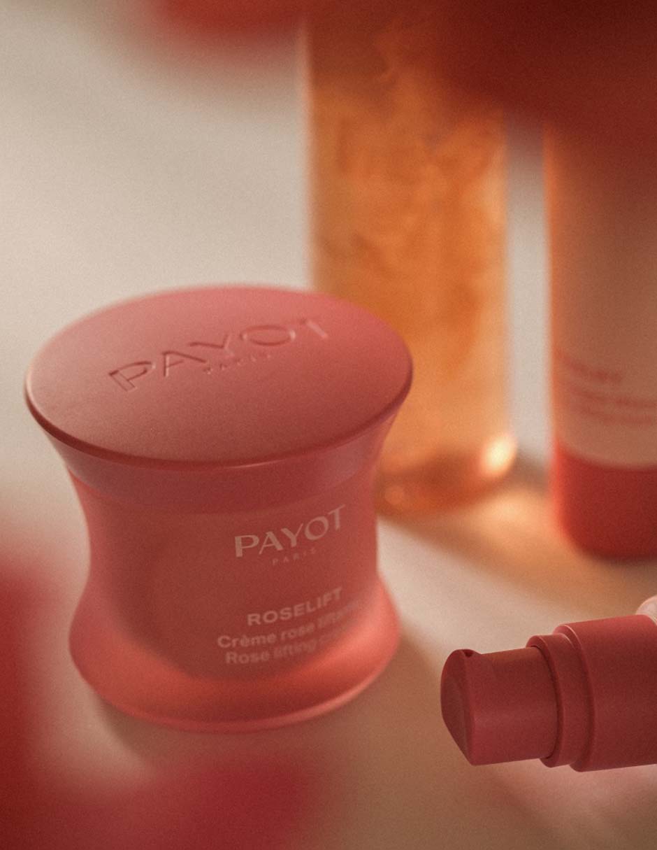 Crema facial recomendada para prevenir signos de la edad Día Payot Roselift todo tipo de piel 4