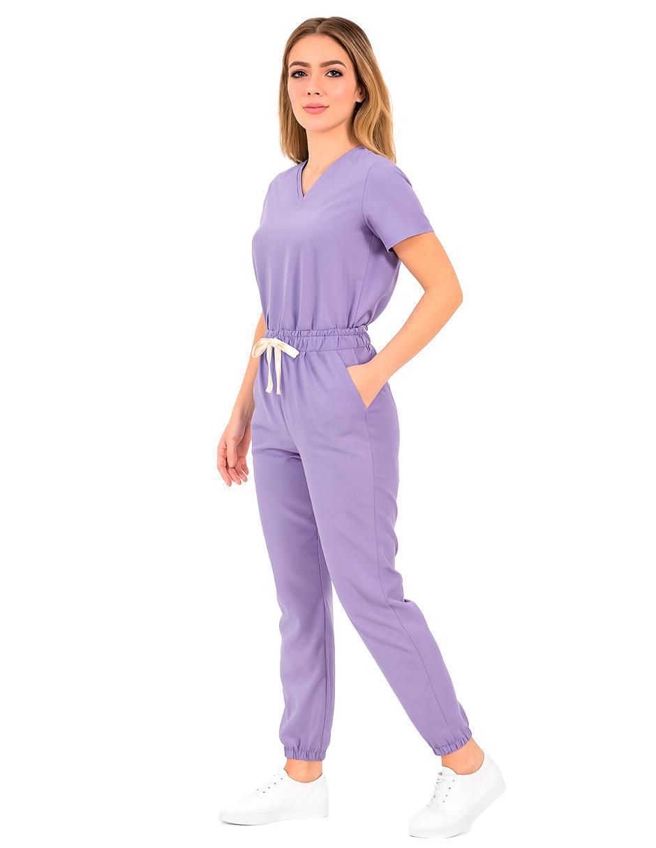Pijama quirúrgica estilo relajado para mujer 2