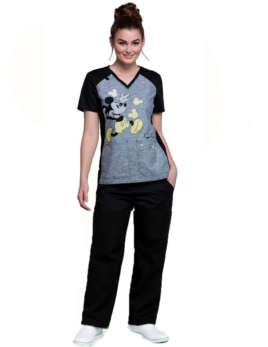 Pijama quirúrgica estilo regular para mujer Pijama quirúrgica estilo regular para mujer