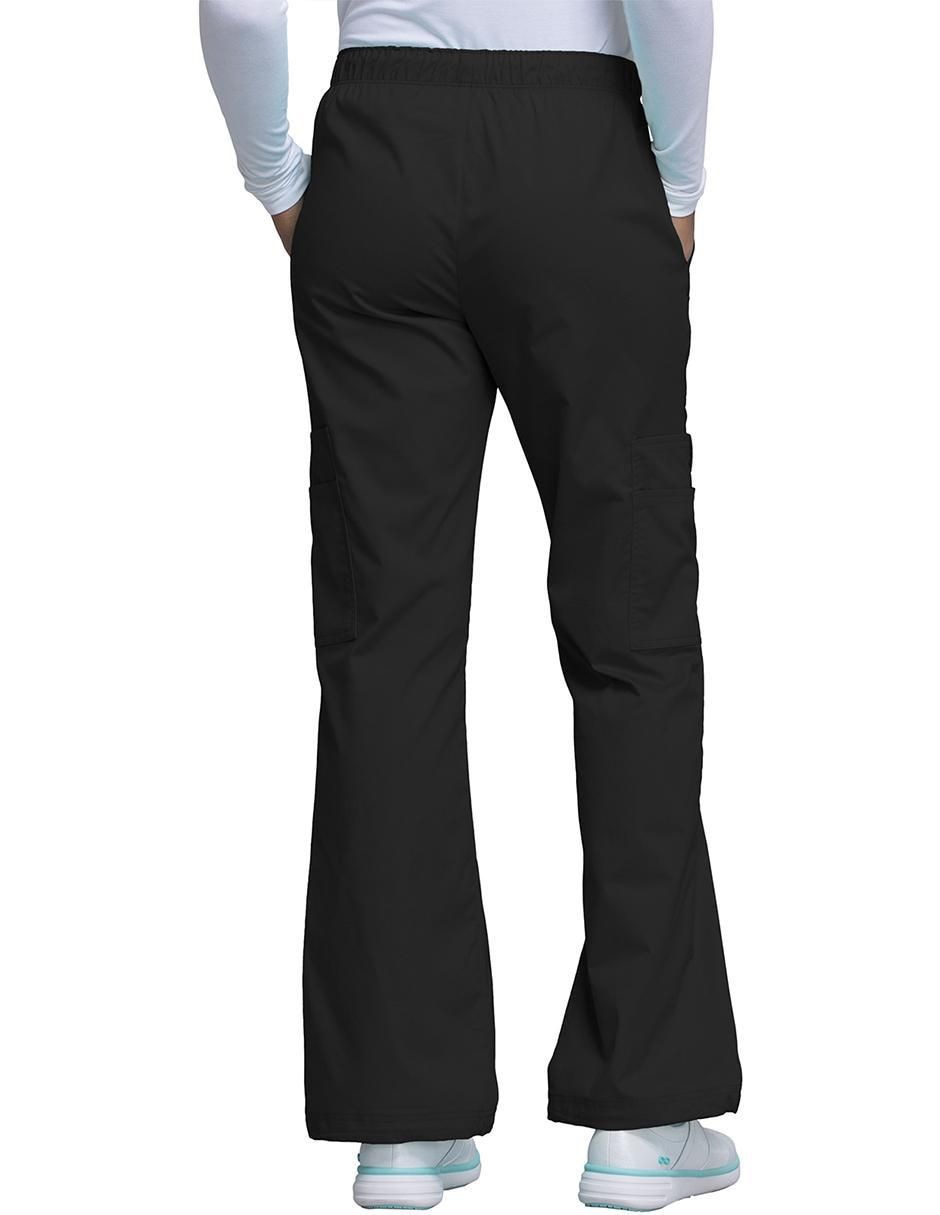 Pijama quirúrgica estilo regular para mujer 5