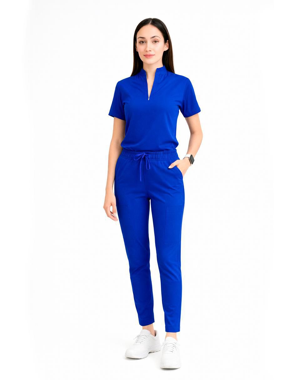 Pijama quirúrgica estilo relajado para mujer 3