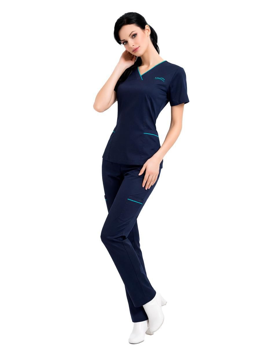 Pijama quirúrgica estilo relajado para mujer 2