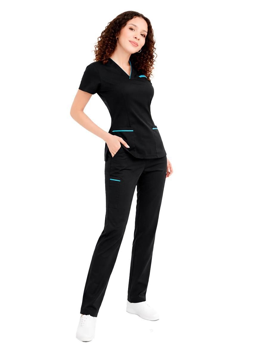 Pijama quirúrgica estilo relajado para mujer 2